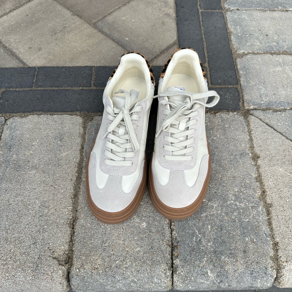 Steve Madden Cream Sneakers with Brown Sole and Leopard Heel